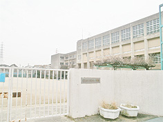 武庫の里小学校